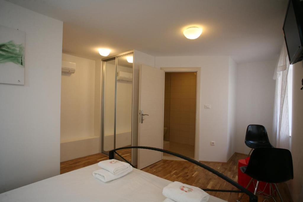 Rooms Beljan Trogir Exterior photo